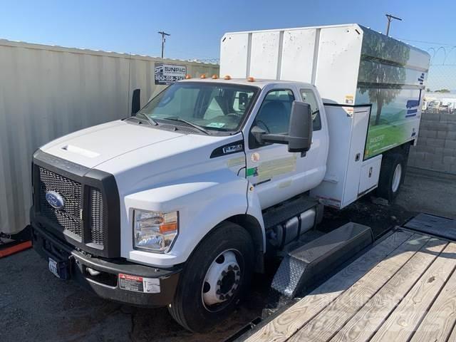 Ford F-750 Camiones volquete para virutas de madera
