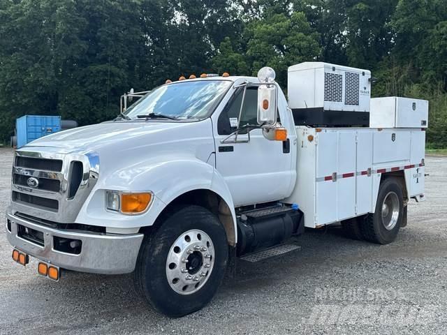 Ford F-750 Vehículos - Taller