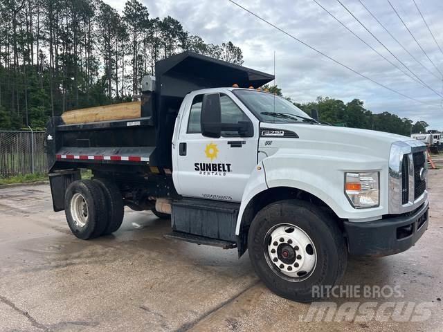 Ford F-750 Camiones bañeras basculantes o volquetes