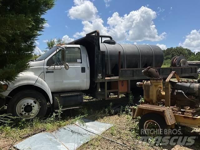 Ford F-750 Construcción - Otros