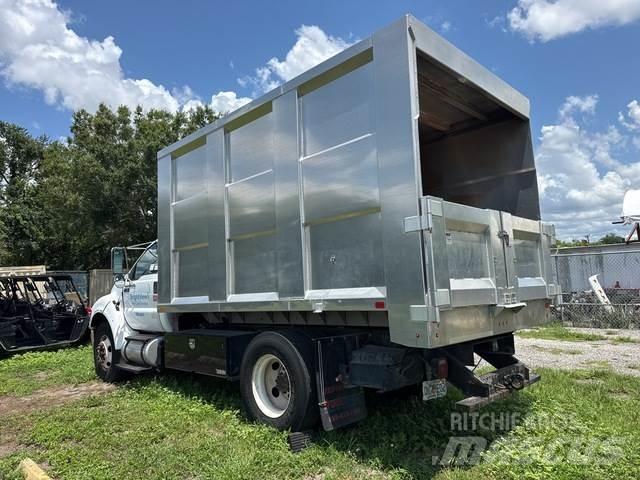 Ford F-750 Camiones volquete para virutas de madera