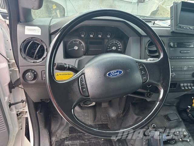 Ford F-750 Camiones botelleros