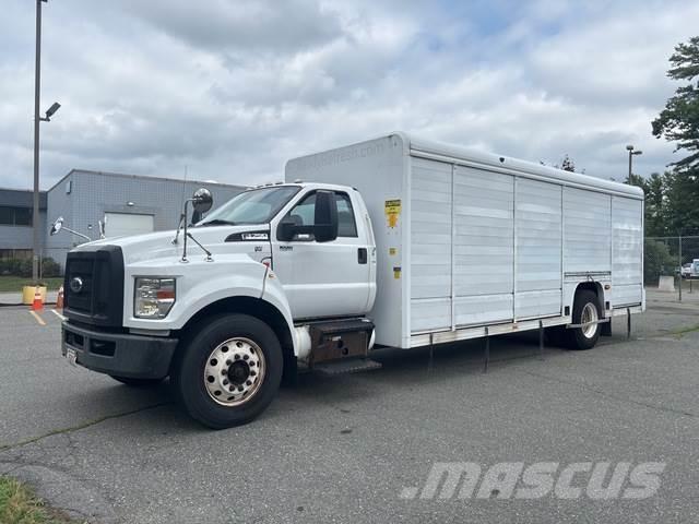 Ford F-750 Camiones botelleros