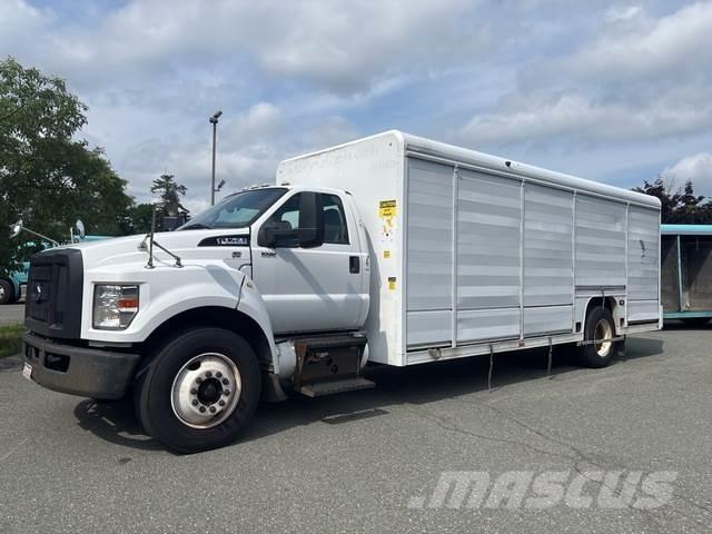 Ford F-750 Camiones botelleros