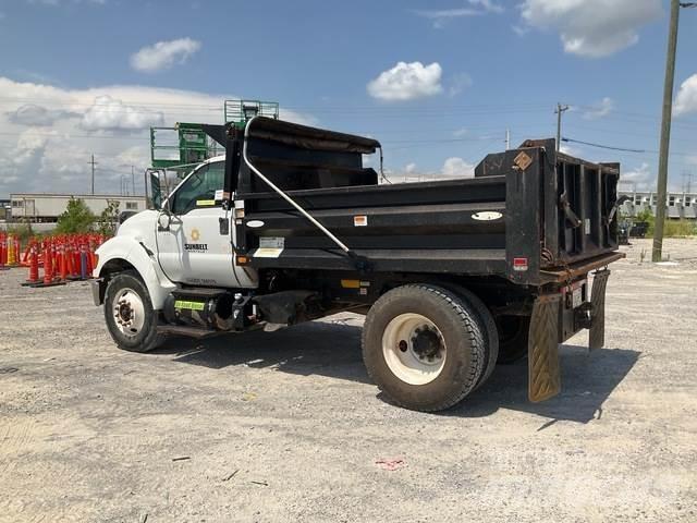 Ford F-750 Camiones bañeras basculantes o volquetes