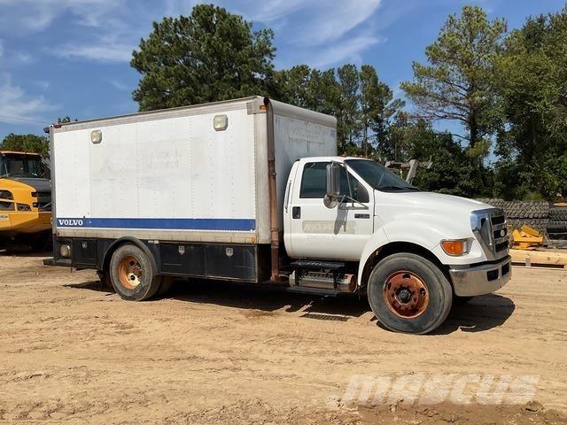 Ford F-750 Camiones cisterna