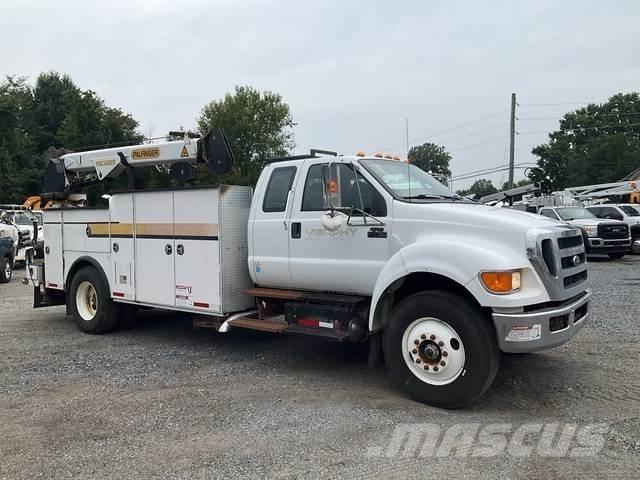 Ford F-750 Vehículos - Taller