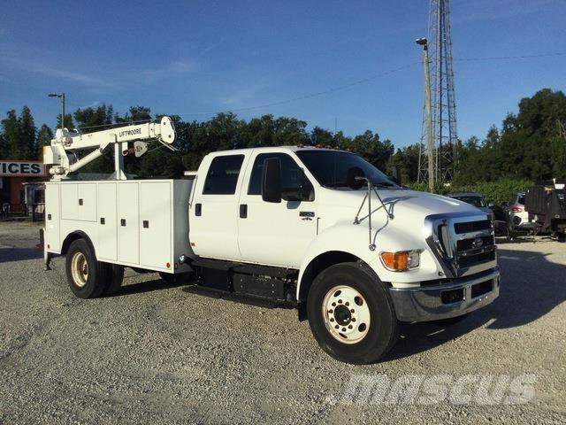 Ford F-750 Vehículos - Taller