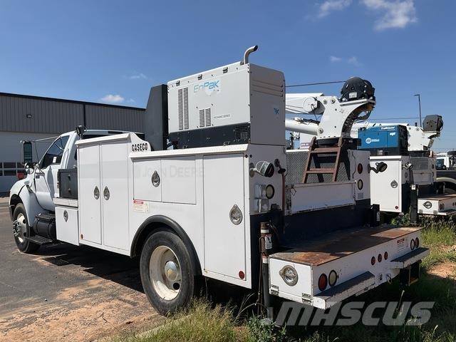 Ford F-750 Vehículos - Taller