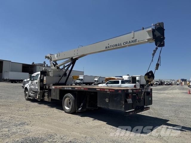 Ford F-750 Otros camiones
