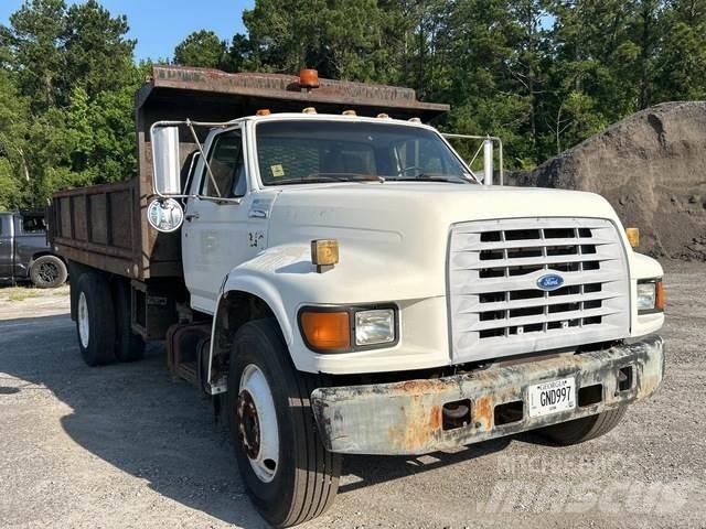 Ford F-800 Camiones bañeras basculantes o volquetes