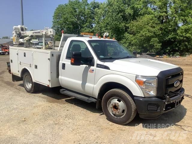 Ford F350 Vehículos - Taller