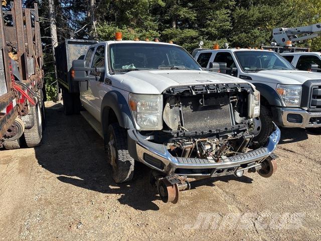 Ford F550 Furgonetas caja abierta