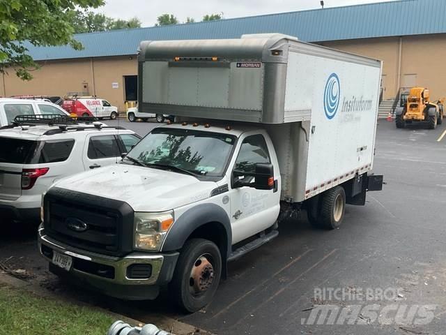 Ford F550 Camiones caja cerrada
