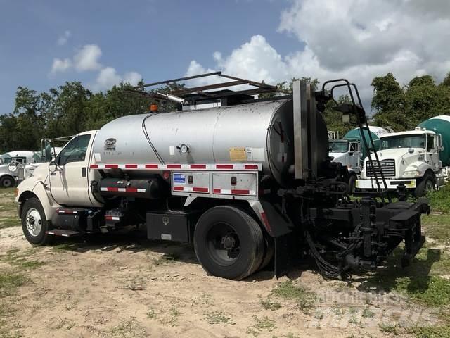 Ford F750 Camiones hormigonera