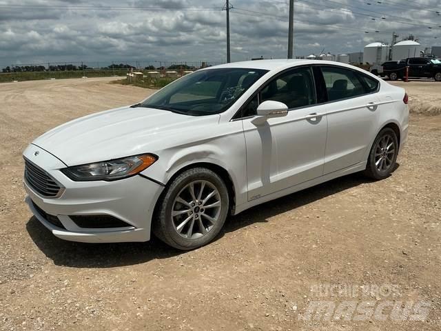Ford Fusion SE Coches