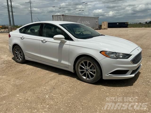 Ford Fusion SE Coches