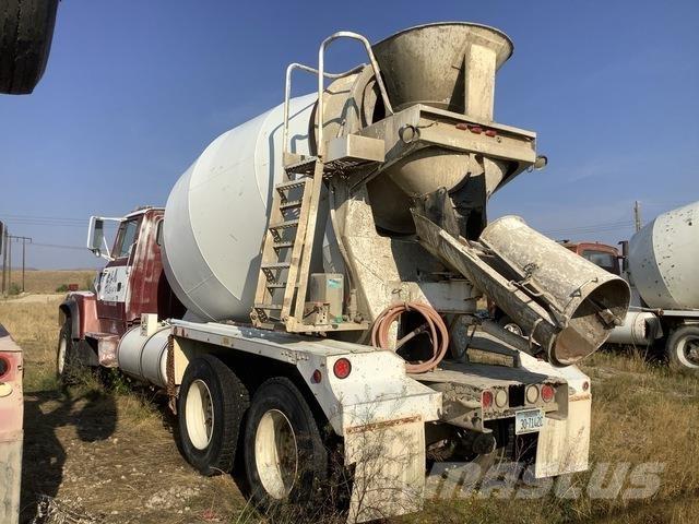 Ford L8000 Otros camiones