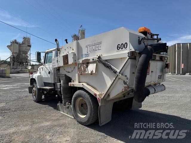 Ford LN7000 Otros tipos de vehículo de asistencia