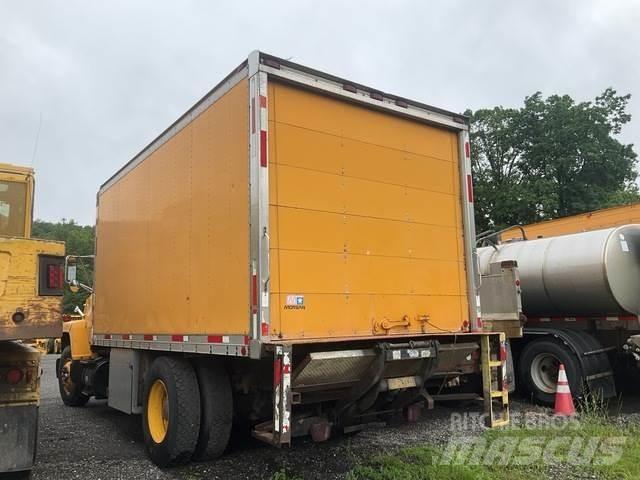 Ford LN8000 Camiones caja cerrada