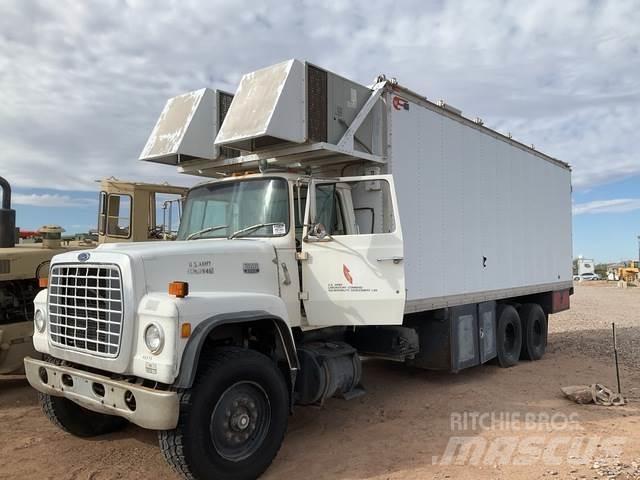 Ford LT8000 Furgonetas /Furgón