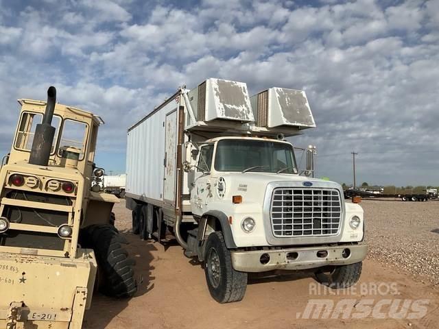 Ford LT8000 Furgonetas /Furgón