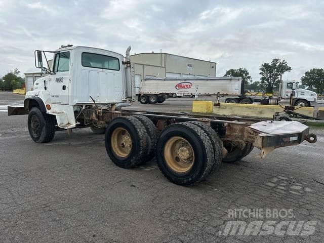 Ford LTS9000 Cabinas e interior