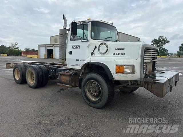 Ford LTS9000 Cabinas e interior