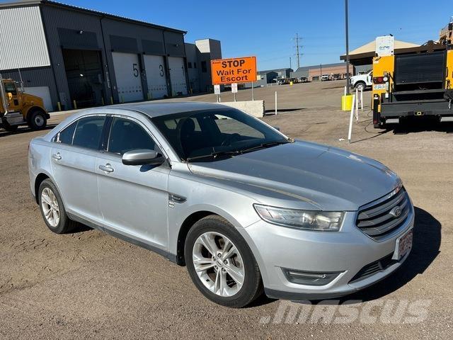 Ford Taurus Coches
