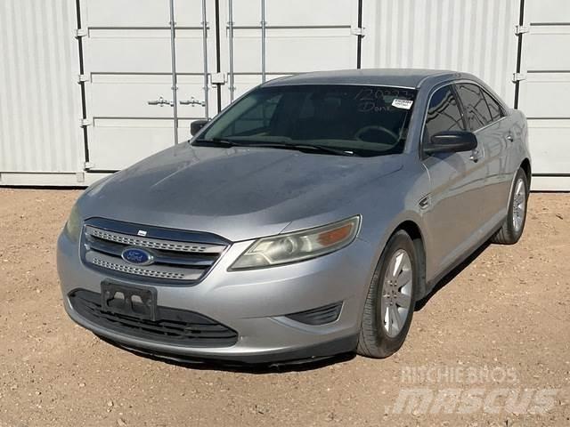 Ford Taurus SE Coches