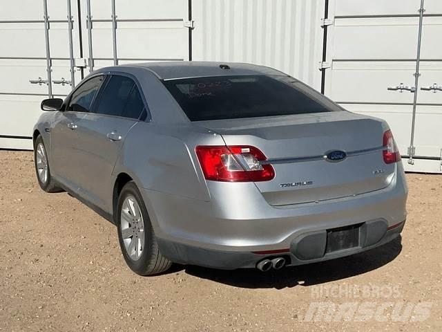 Ford Taurus SE Coches