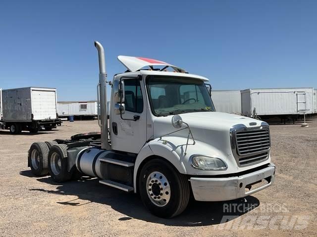 Freightliner  Cabezas tractoras