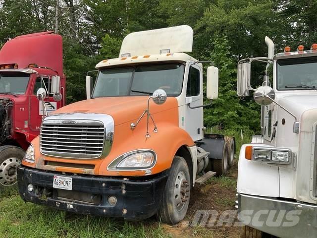 Freightliner  Cabezas tractoras