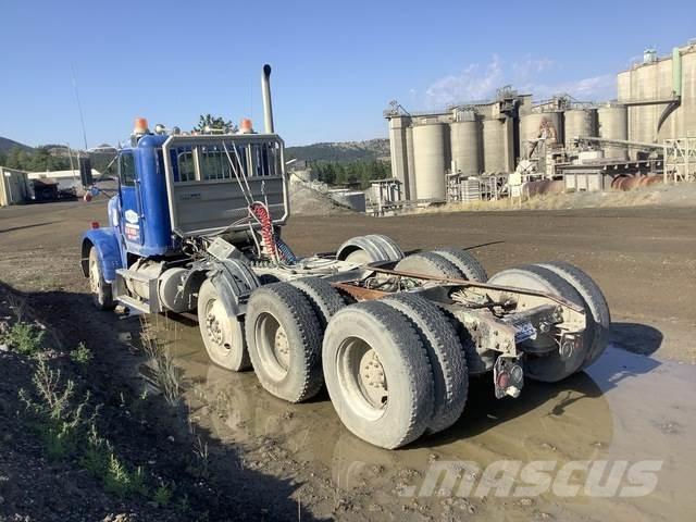 Freightliner  Cabezas tractoras