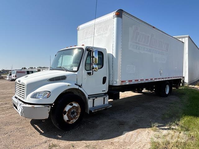 Freightliner  Camiones caja cerrada