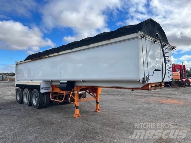  Freightmaster Bañera