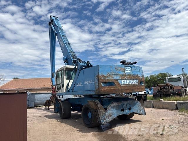 Fuchs MHL360 Excavadoras de manutención