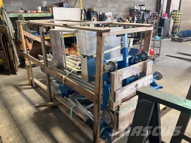 Genie AWP-40S Ascensores de personal y montacargas de acceso