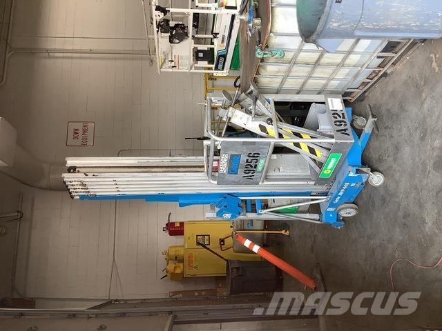 Genie AWP-40S Ascensores de personal y montacargas de acceso