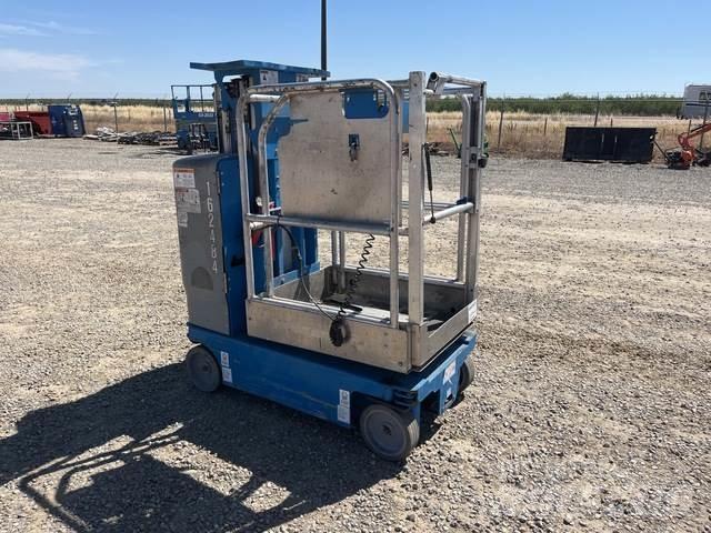 Genie GR-15 Ascensores de personal y montacargas de acceso