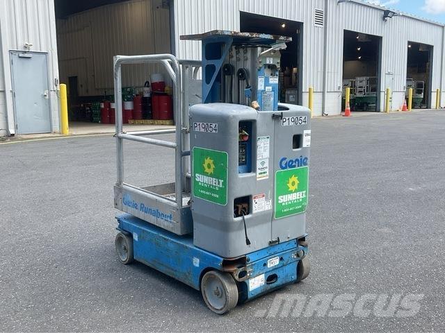 Genie GR-15 Ascensores de personal y montacargas de acceso