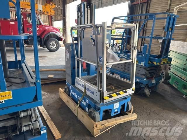 Genie GR-20 Ascensores de personal y montacargas de acceso