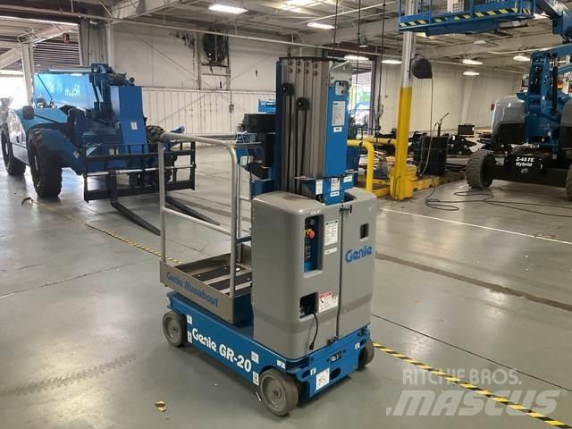 Genie GR-20 Ascensores de personal y montacargas de acceso