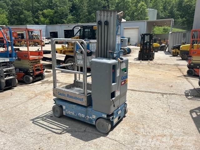 Genie GR-20 Ascensores de personal y montacargas de acceso