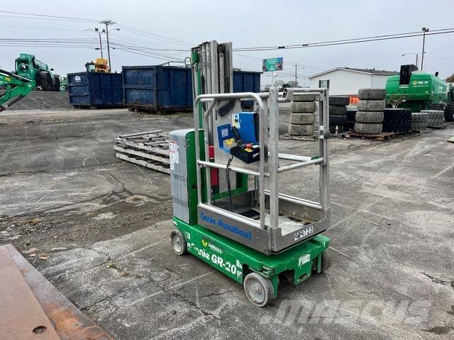 Genie GR-20 Ascensores de personal y montacargas de acceso