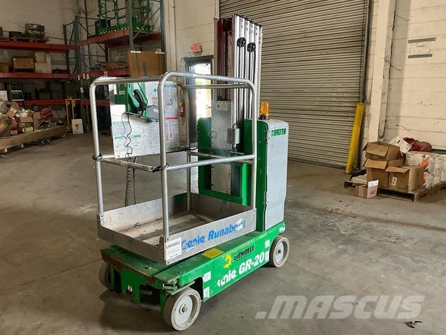 Genie GR-20 Ascensores de personal y montacargas de acceso