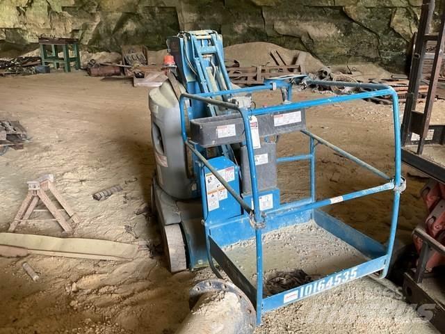 Genie GR-26J Ascensores de personal y montacargas de acceso