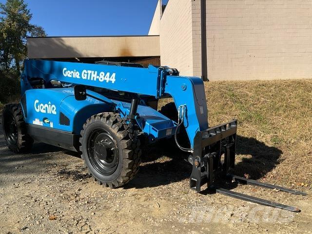 Genie GTH-844 Carretillas telescópicas