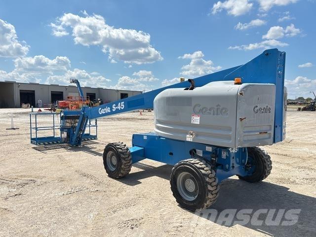 Genie S-45 Plataformas de trabajo telescópica