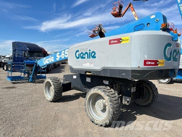 Genie S-65 Plataformas de trabajo telescópica